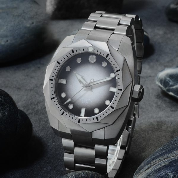Custom Luxury Mens Dive Watches with NH35 Movement in Titanium Watch Case - Beryl Watch