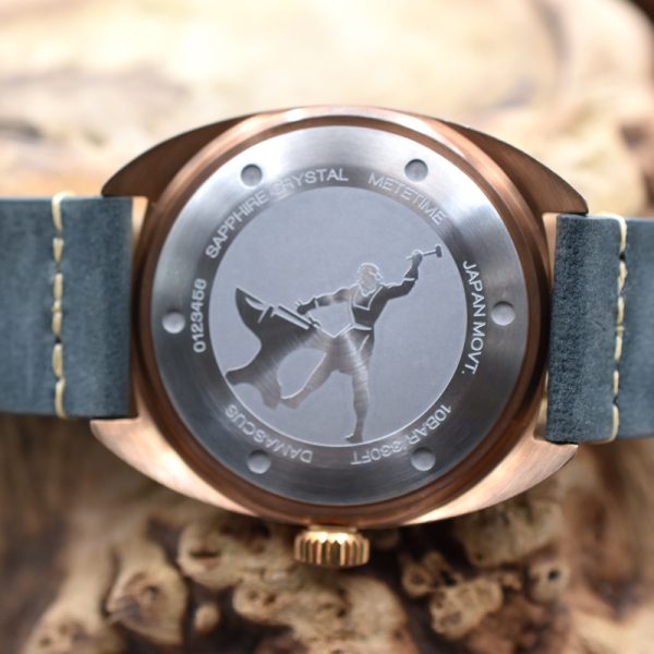 Customized Design Watch with Bronze Case and Sapphire Luxury - Beryl Watch